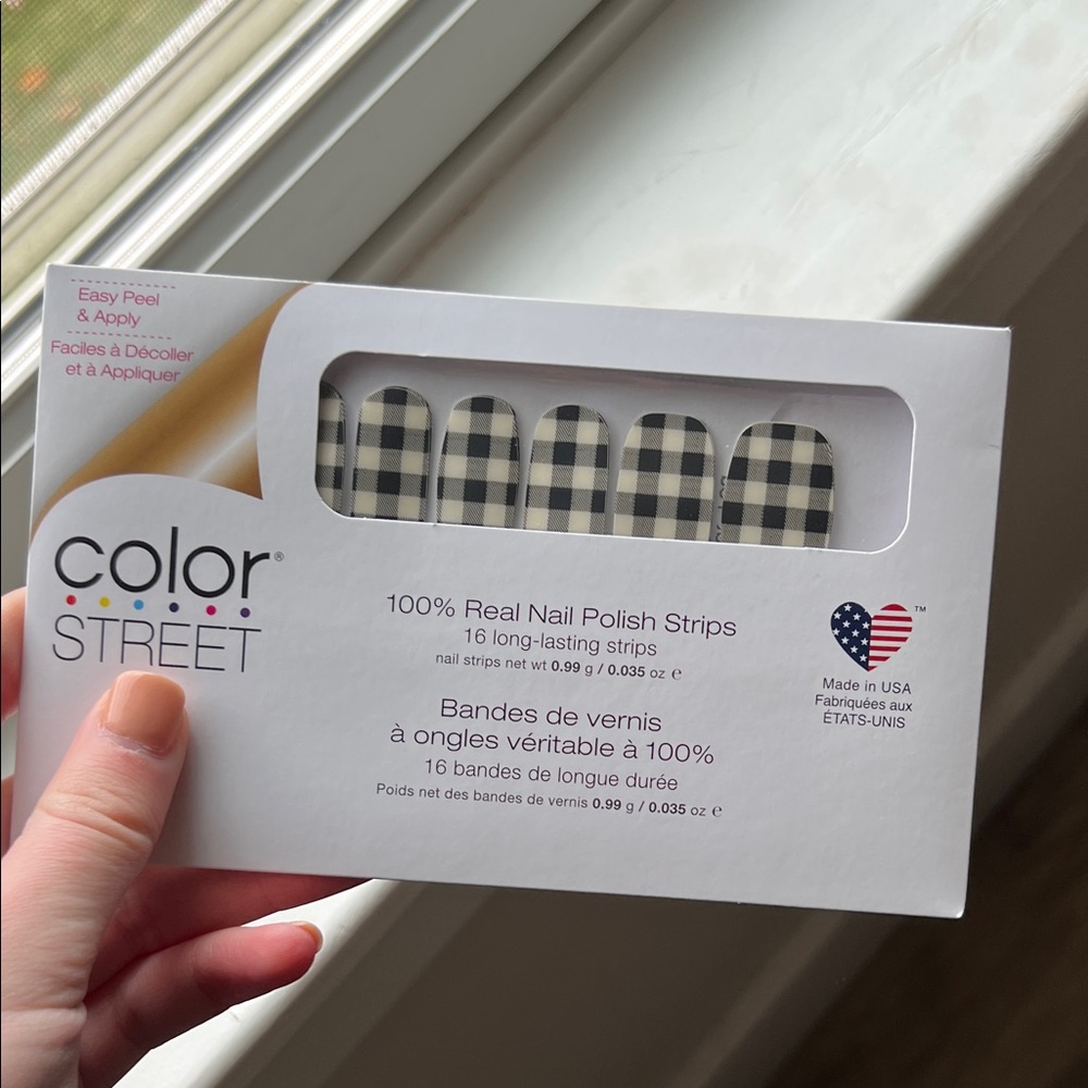 Color Street Black and White Plaid Nail Strips